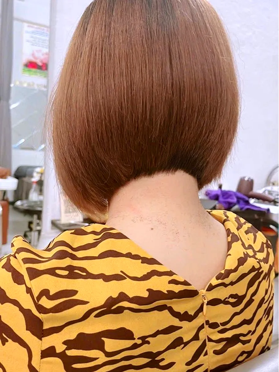 Tóc bob màu nâu ấm